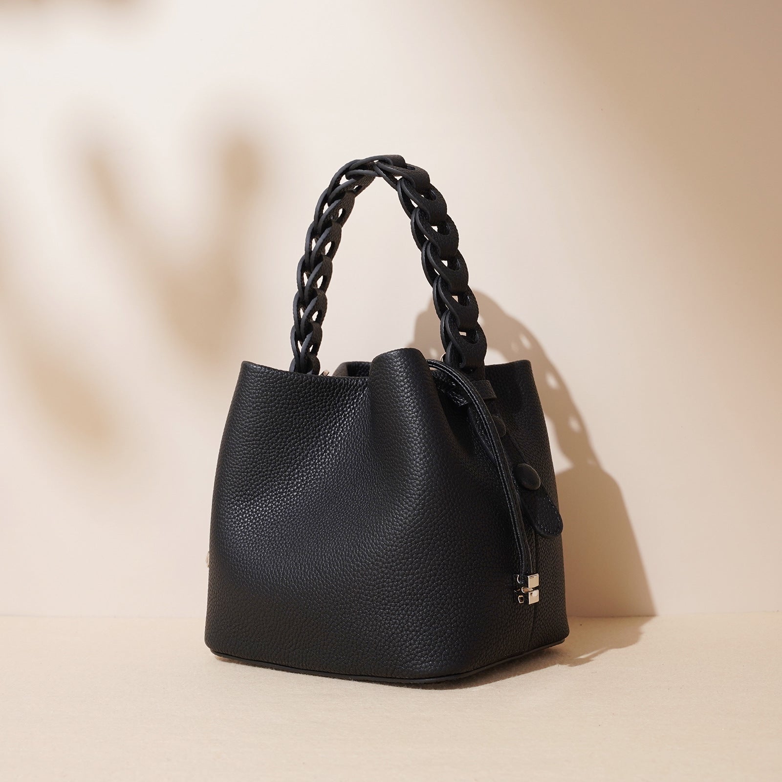 Spring New Arrival Top-Grain Leather Texture Genuine Leather Crossbody Bag